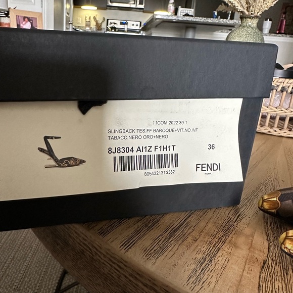 Fendi first heels Fendace - Picture 7 of 7